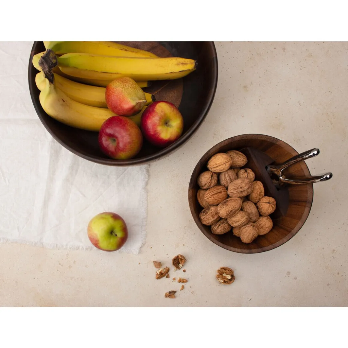 ContinentaNussschale mit Qualitätsknacker 19 cm Akazie