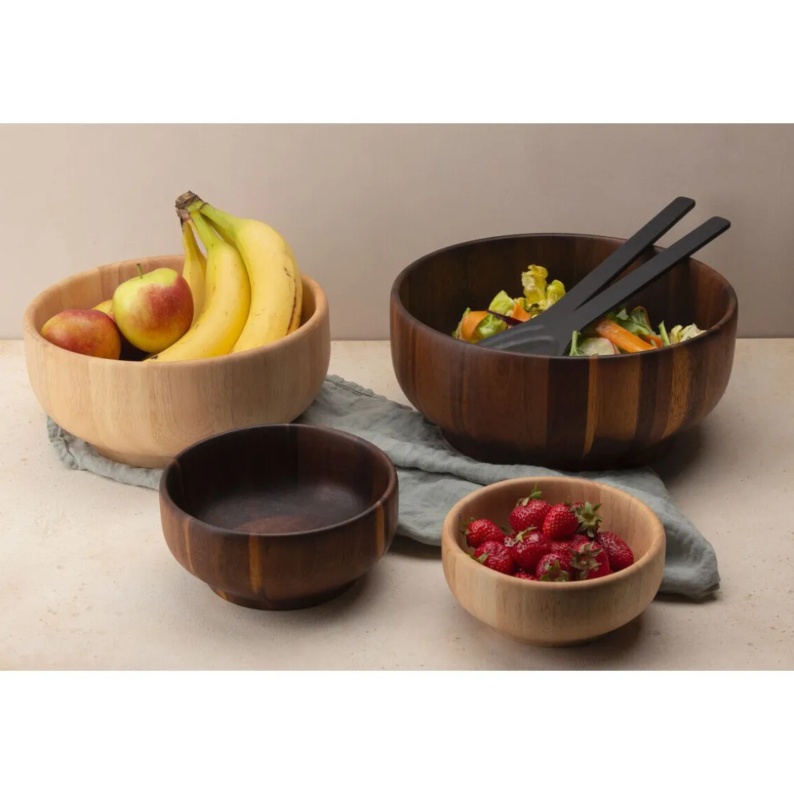 ContinentaSchüssel 18 cm Akazie