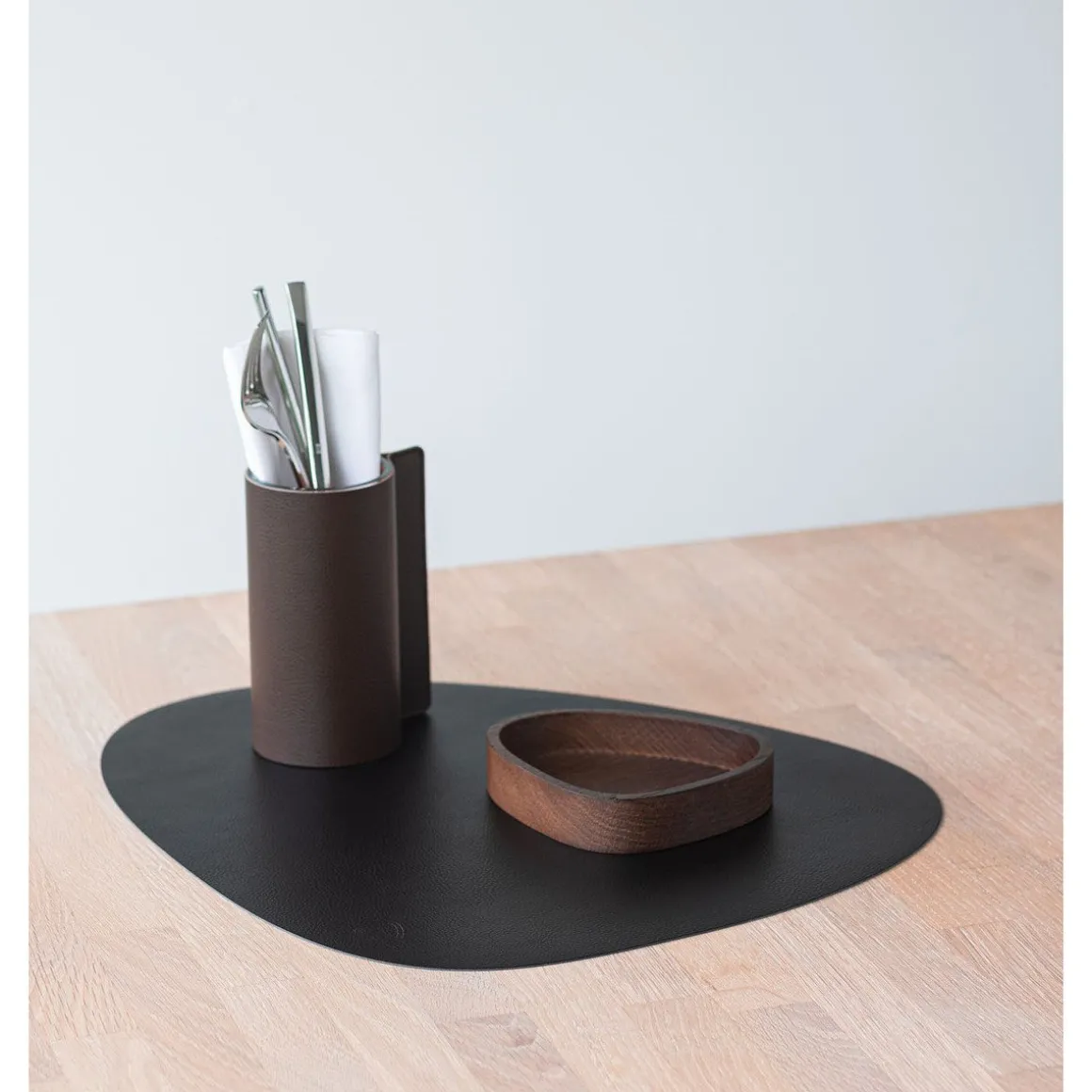 LINDDNATischset L 37x44 cm Curve Serene black