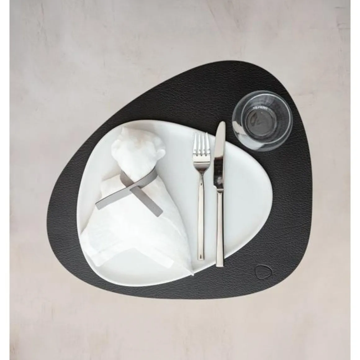 LINDDNATischset L 37x44 cm Curve Bull black