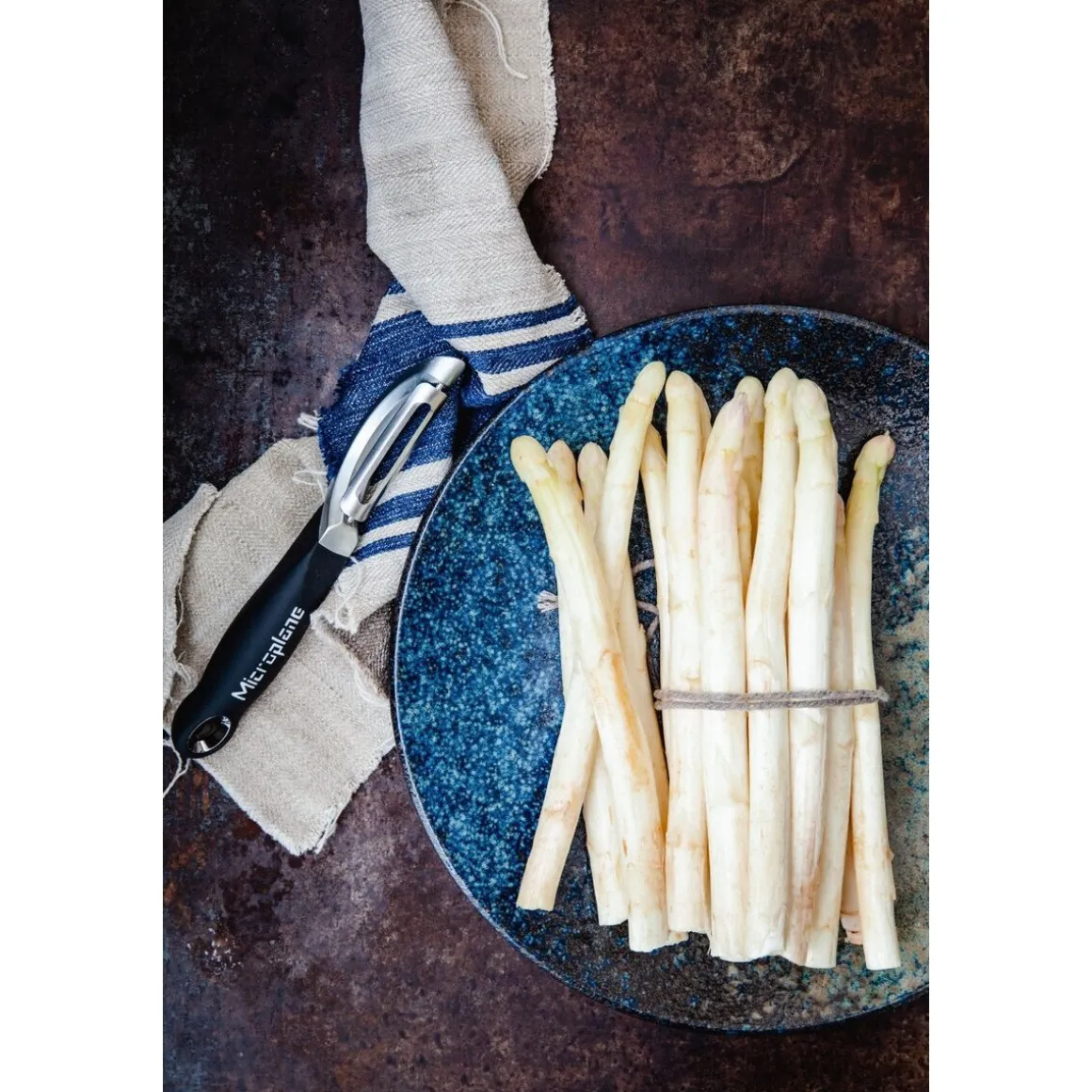 MicroplaneProfi-Schäler 18 cm Speciality schwarz