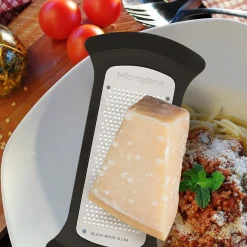 MicroplaneSchüsselreibe fein 21 cm Speciality schwarz