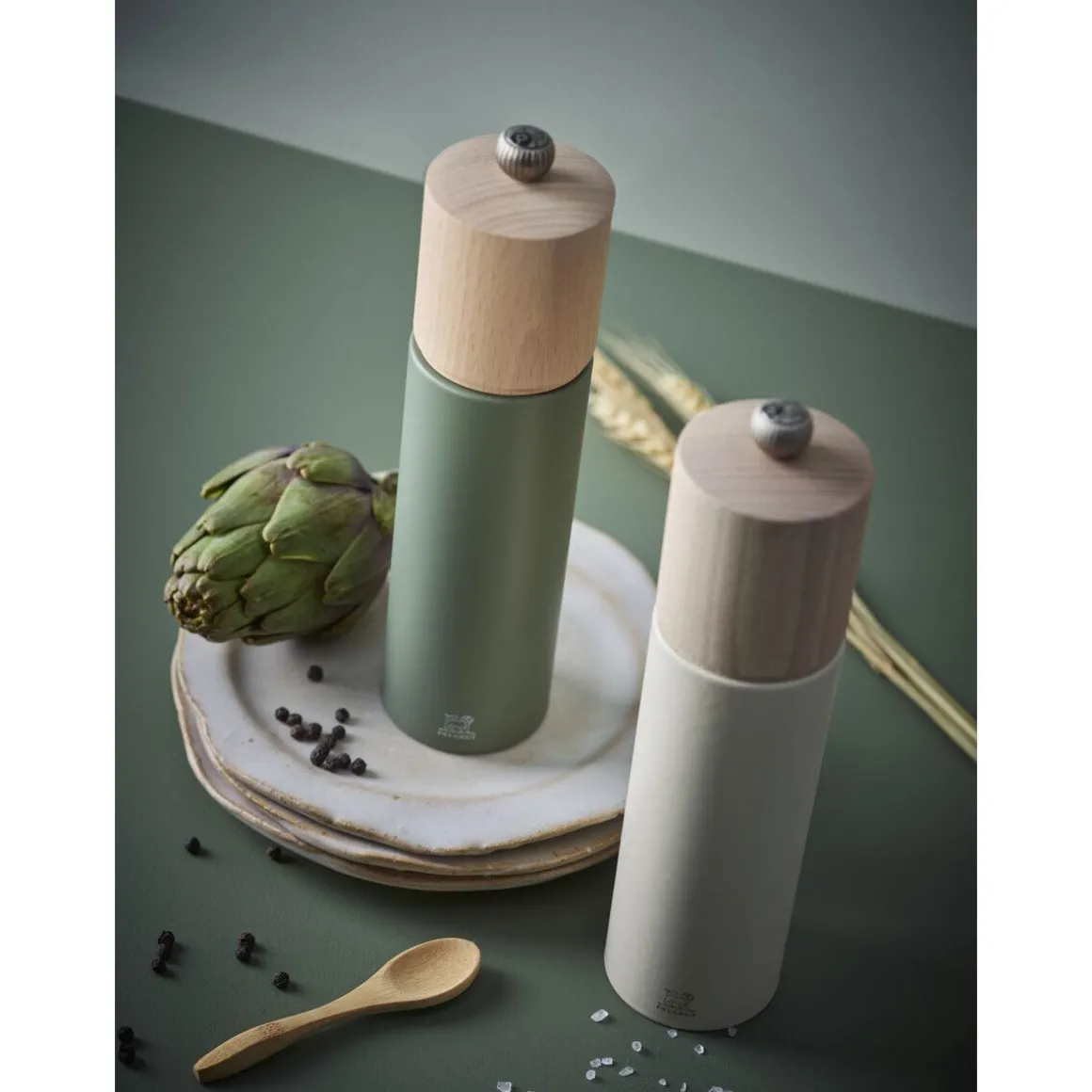 PeugeotPfeffermühle 21 cm Boreal olivgrün