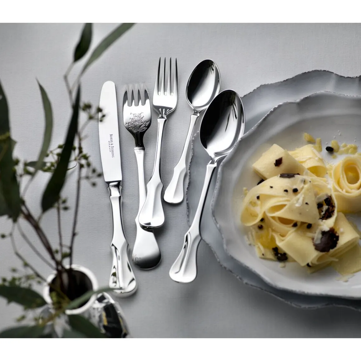 Robbe & BerkingKuchengabel Alt Kopenhagen 150 g versilbert