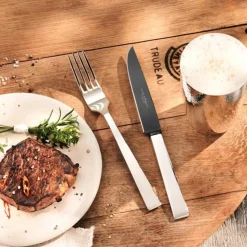 Robbe & BerkingSteakmesser Frozen Black Riva 150 g versilbert