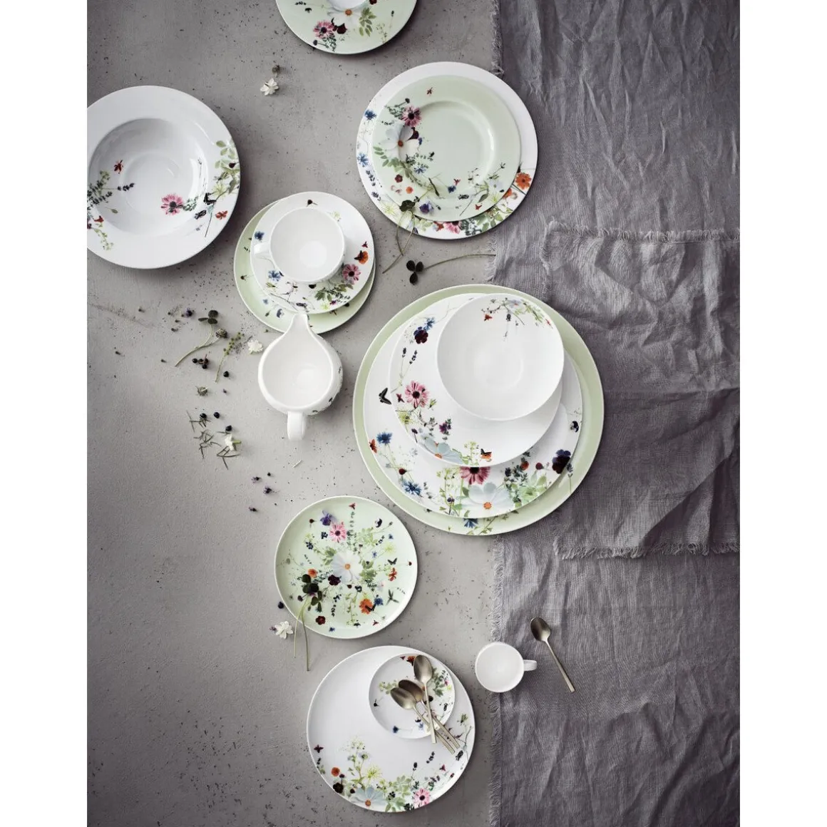 RosenthalFrühstücksteller 23 cm Brillance Bone China Grand Air