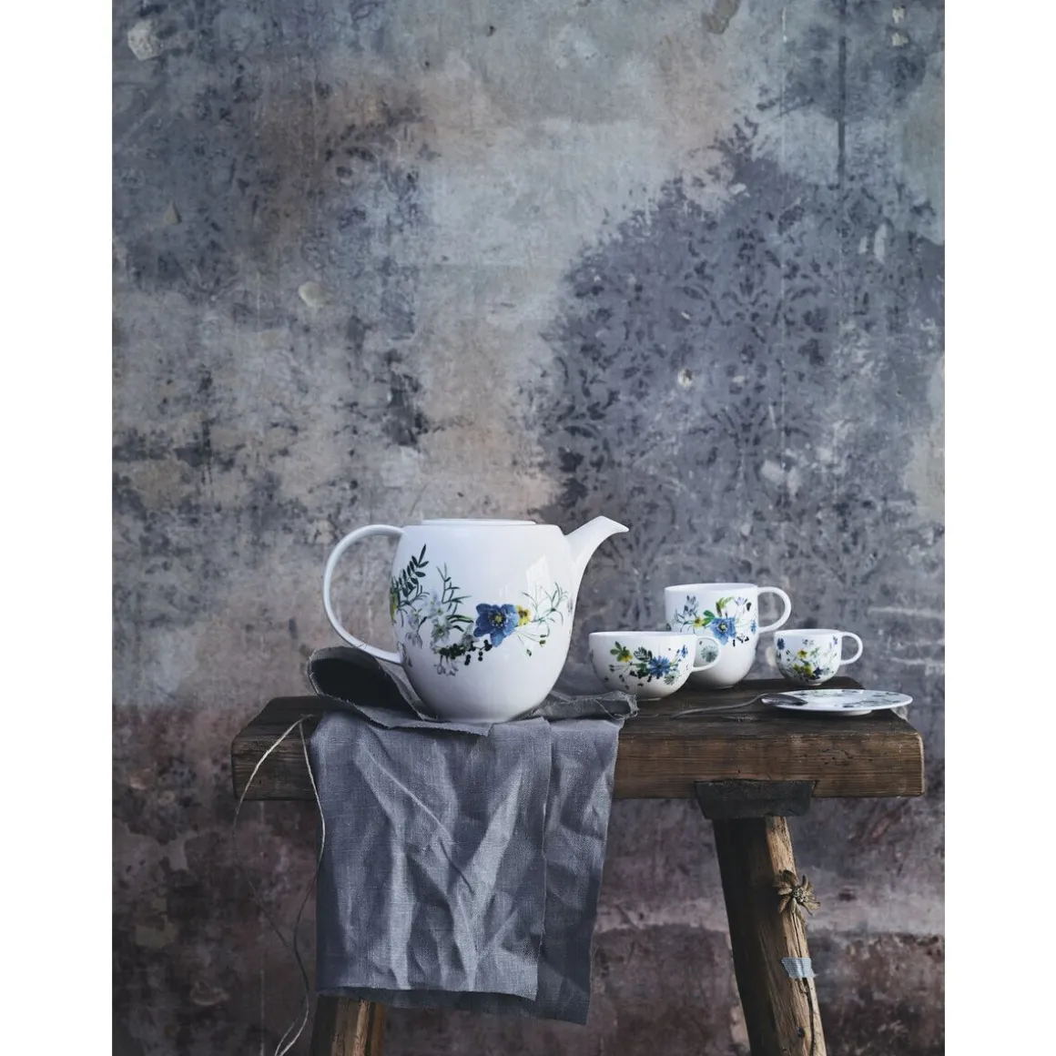 RosenthalKaffee/Tee-Untertasse 15 cm Brillance Fleurs des Alpes