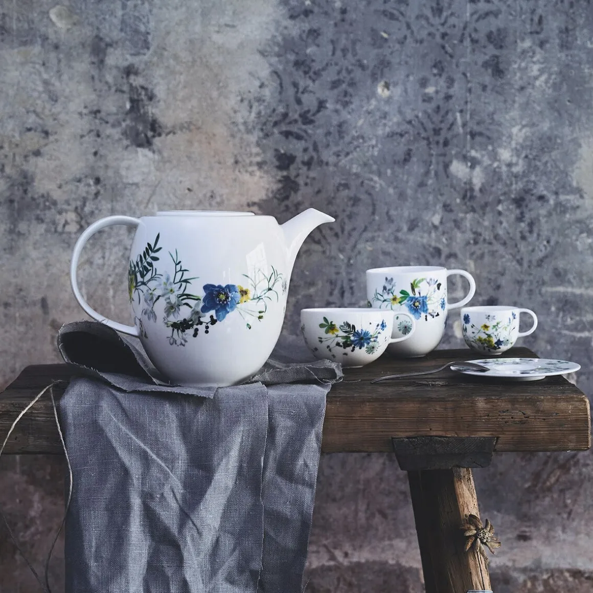 RosenthalTee-/Cappuccino Obere Brillance Fleurs des Alpes