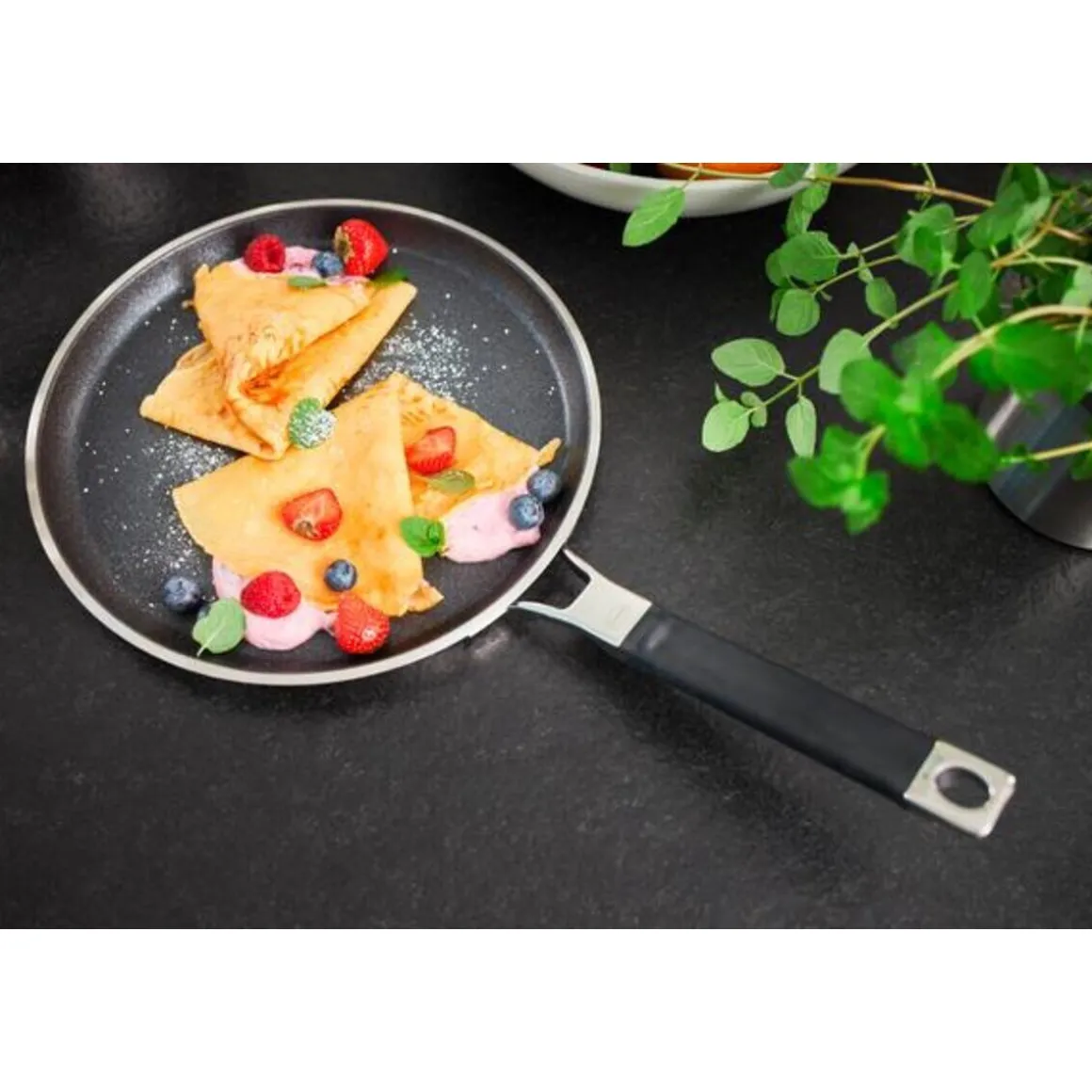 RösleCrêpespfanne 28 cm Silence Pro silber