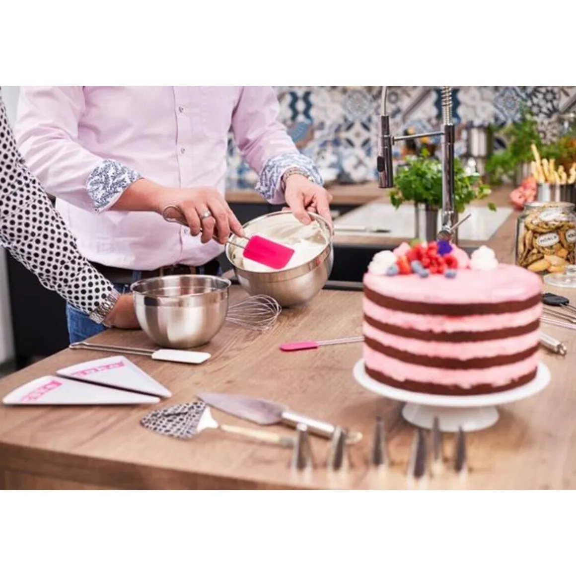 RösleTeigschaber breit 26 cm Pink Charity Edition pink