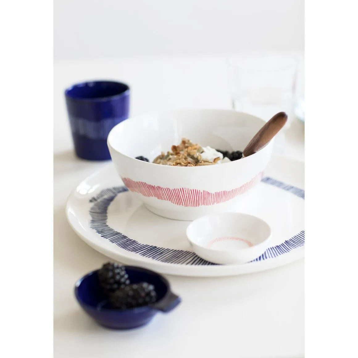 SeraxSchüssel S 16 cm Feast weiß/rote Streifen