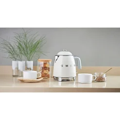 SmegMini-Wasserkocher 0,8 l 1400 W 50’s Style creme
