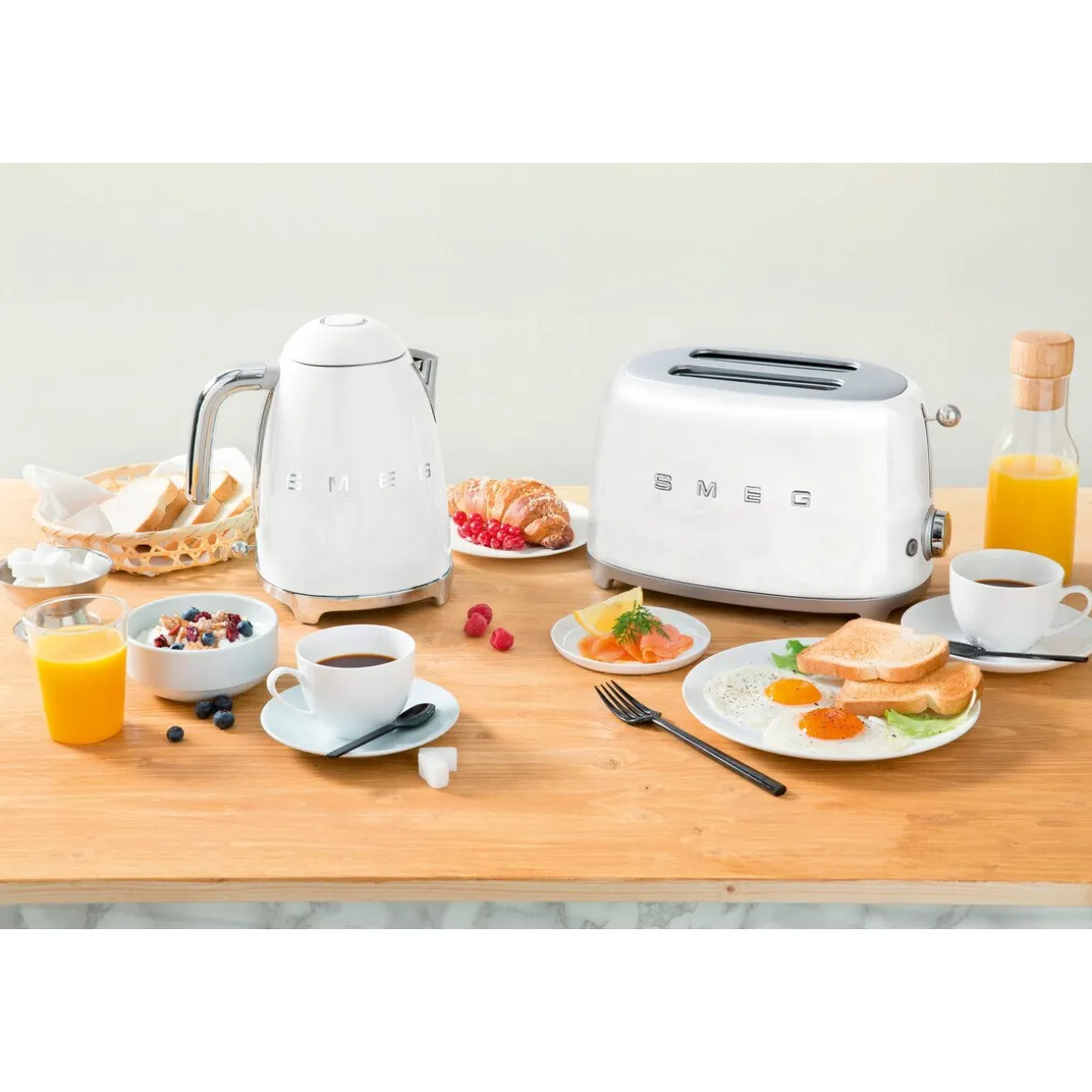 Smeg2-Scheiben-Toaster TSF01 950 W 50's Style weiss