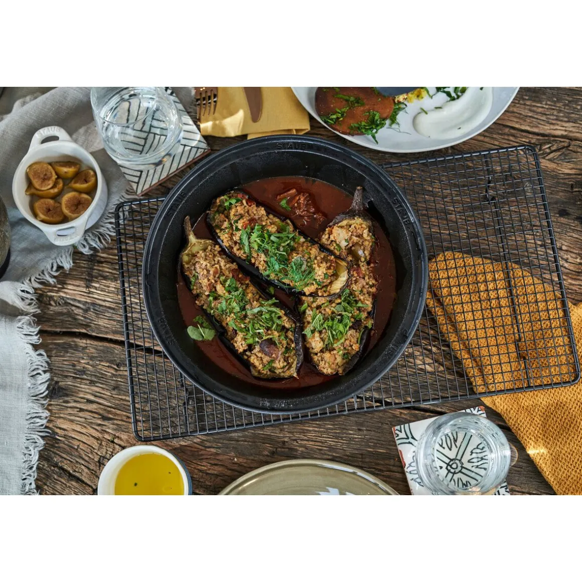 StaubTajine 28 cm kirschrot