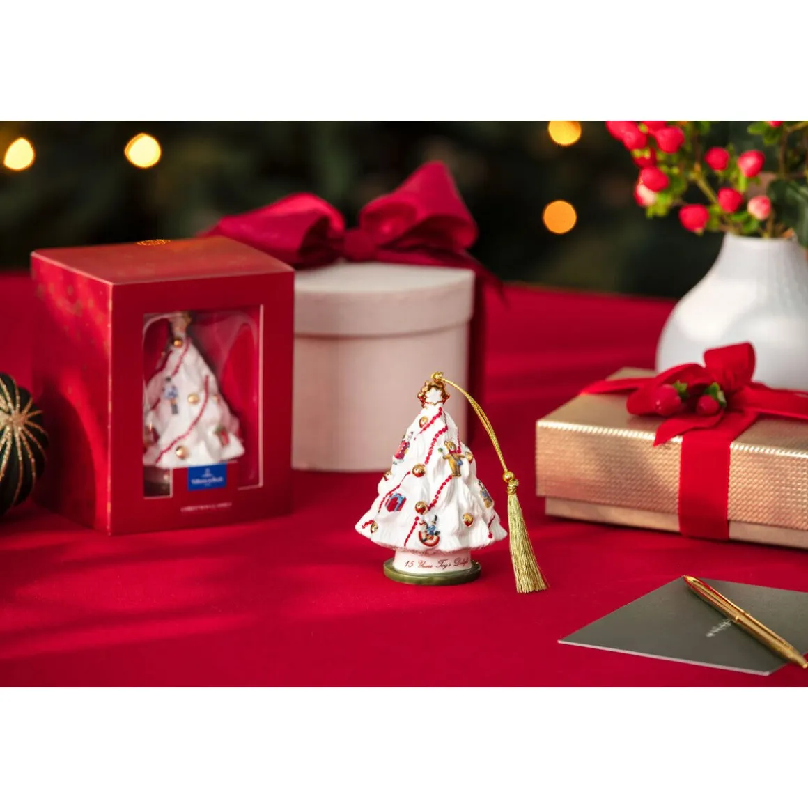 Villeroy & BochOrnament Weihnachtsbaum 2025 10 cm Christmas Classics