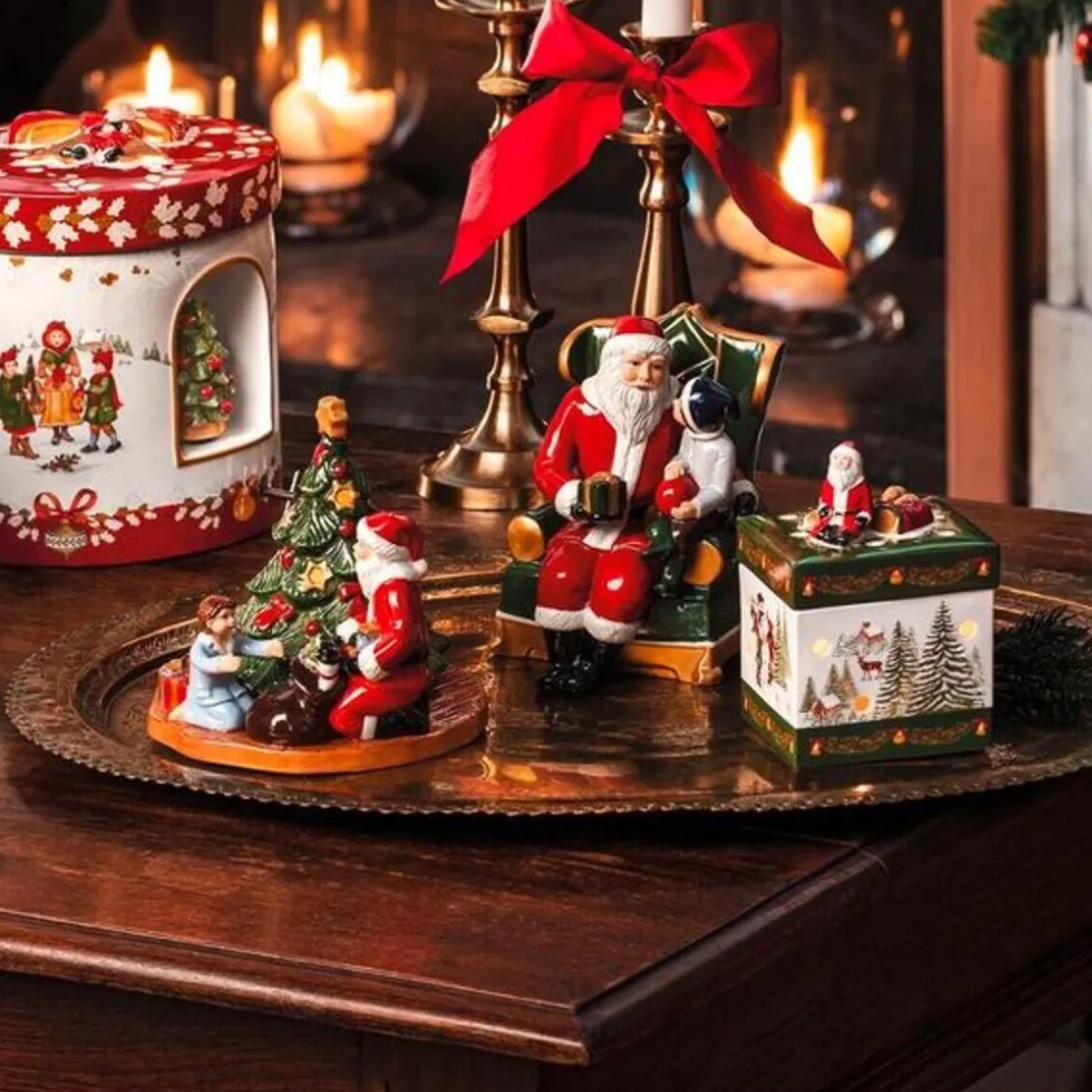 Villeroy & BochSanta auf Sessel Christmas Toy's